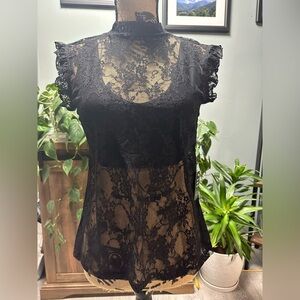Express lace sleeveless top with built in bralette, size XS. New with tags.